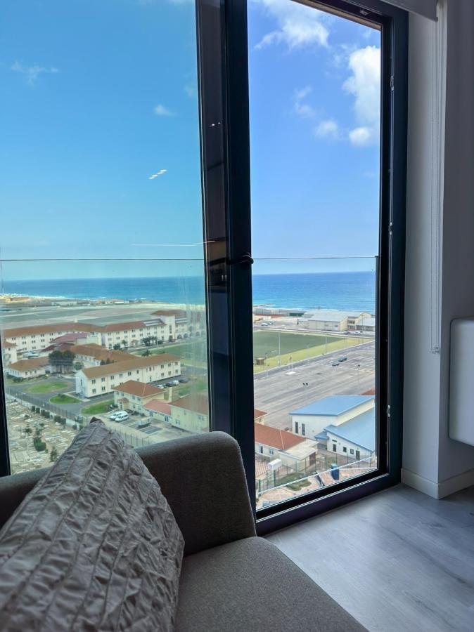 Top Floor Studio - The Hub Gibraltar - Self Catering エクステリア 写真