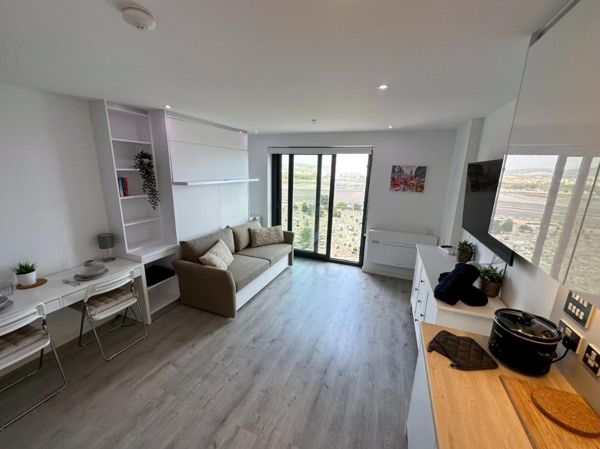 Top Floor Studio - The Hub Gibraltar - Self Catering エクステリア 写真